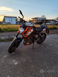 KTM Duke 125