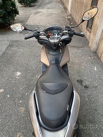 Honda pcx 125