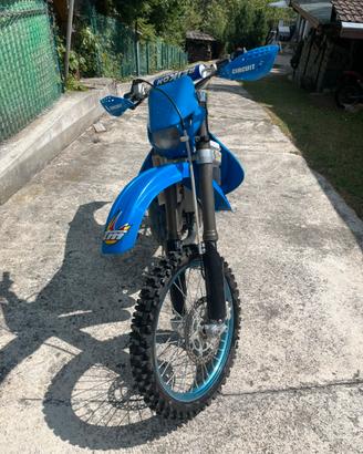 TM EN 125