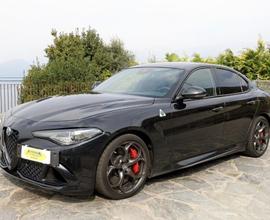 ALFA ROMEO Giulia 2.9 V6 Bi-Turbo AT8 Quadrifogl
