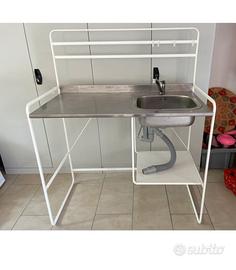 Mini cucina ikea sunnersta con sifoneria
