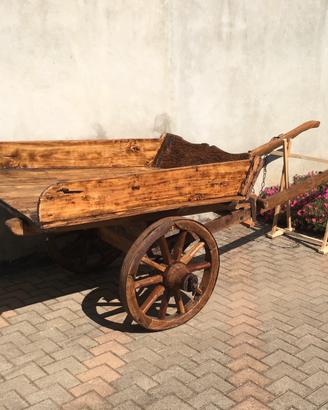 Carro in legno