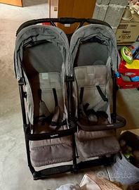 PASSEGGINO DOPPIO INGLESINA