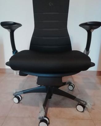 Sedia Herman Miller Embody gaming Logitech