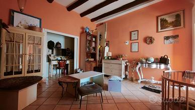 Appartamento ristrutturato in zona centrale