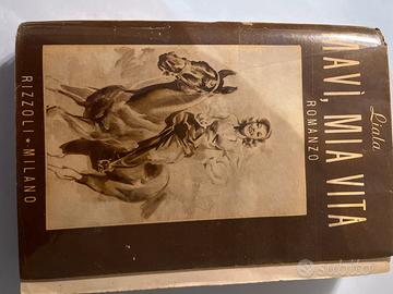 C818 mavi, moa vita Liala 1947