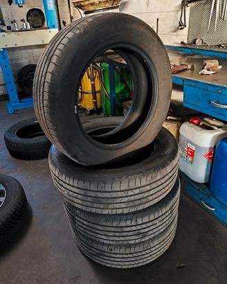 N° 4 pneumatici HANKOOK iON GT SUV 215/60 R17 96H