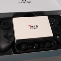 Lenovo Legion G7 - Controller USB-C