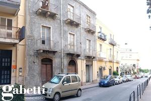 Stabile/Palazzo Patti [Cod. rif 3158327VRG]