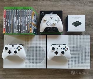 2 Xbox One s + controller + giochi + accessori 