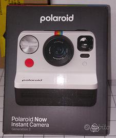 Polaroid Now istant camera