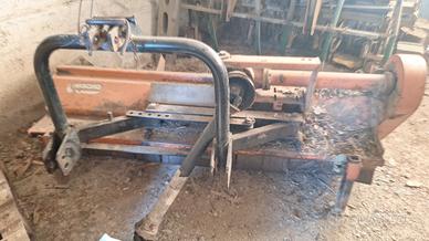 Trinciasermenti,trinciatutto Maschio 2 metri di la