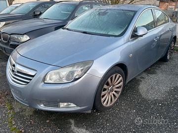 Ricambi Opel Insignia berlina 2.0 CDTI 2009