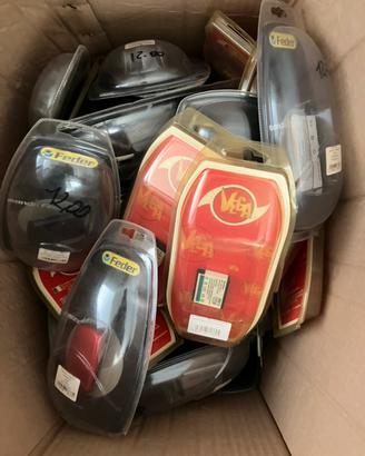 Carica batterie e batterie per telefoni