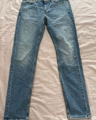 Levi's