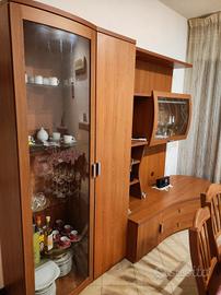 Parete attrezzata in ciliegio 