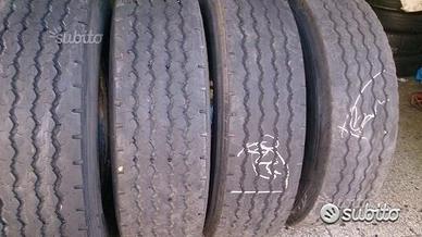 295 80 22.5. continental usate ricoperte