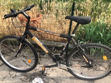 Mountain-bike marca bronco MTB 2006