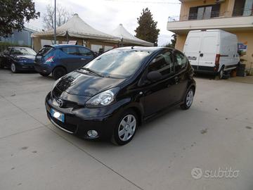 Toyota Aygo 1.0 12V VVT-i 3 porte Sol Connect