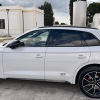 Audi Q5 2.0 Mhev ibrida