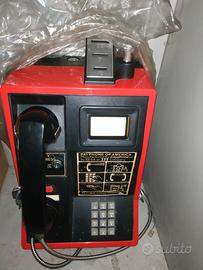 Telefono pubblico 