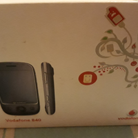 Cellulare vodafone 840
