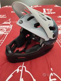 Super 3R è un casco All-Mountain / Enduro