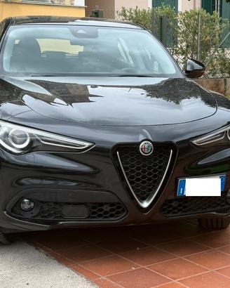 Alfa Romeo Stelvio 2.2 TD 190CV AT8 Q4 Business
