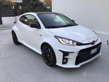 Toyota Yaris 1.6 GR Circuit KM 4500 NUOVA  PERMUTA