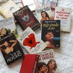 N° 12 romanzi contemporanei in blocco