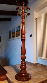 appendiabiti a colonna in legno massello tornito