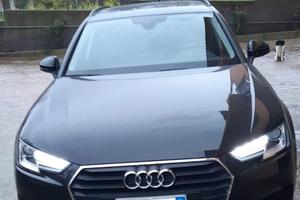 AUDI A4 5ª serie - 2016