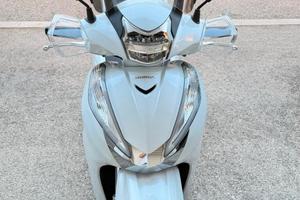 Honda SH 300i