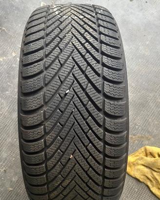 Pneumatici da neve Pirelli 225/45/17