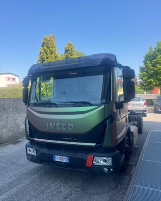 Iveco 100 ql - 6 cilindri - allestito o telaio