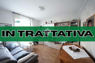 3 LOCALI A VERANO BRIANZA