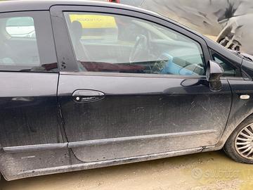 PORTIERA ANTERIORE DESTRA FIAT Grande Punto 1Â° Se