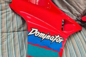 Plastiche Honda Dominator