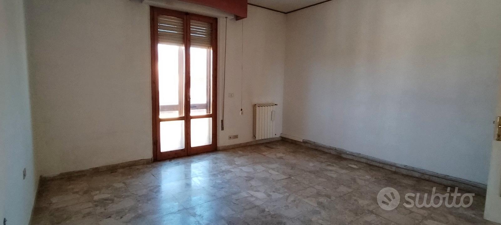 Appartamento oltre garage esclusivo - Vista 6