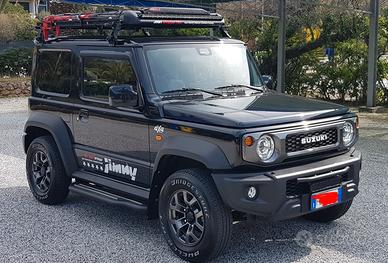 suzuki jimny 4 posti 