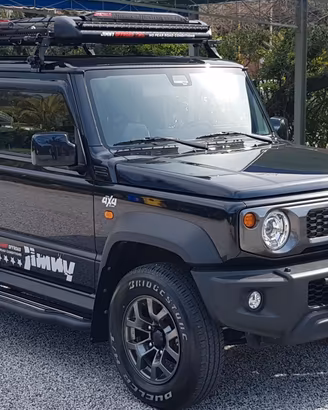 suzuki jimny 4 posti 