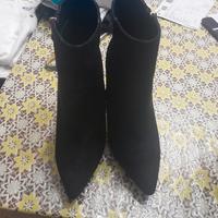 stivaletti neri 