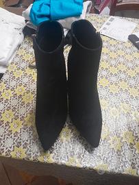 stivaletti neri 