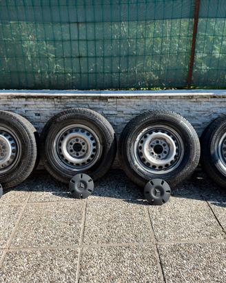 Cerchi con gomme Mercedes Sprinter