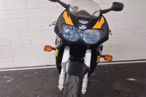Honda CBR 900 RR Fireblade (1996) - TARGA ORO FMI