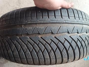 Michelin 245/45/18
