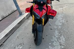 Ducati Streetfighter v4 S 2025