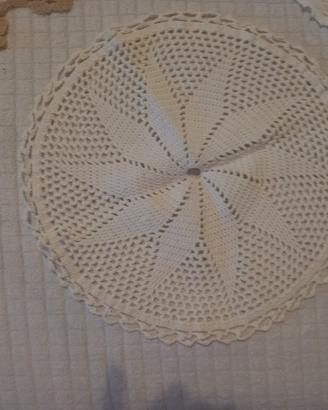 Centrotavola ad uncinetto