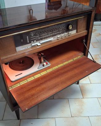 Radio giradischi Grundig