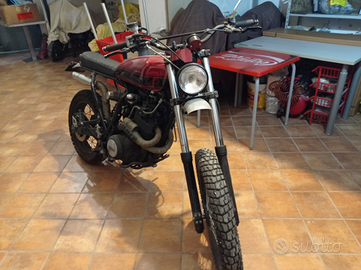 XT cafè Racer (scambler)